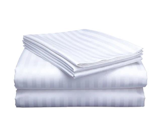 7x8 White Cotton Striped Duvet Cover Set – 4 Pillowcases + Bedsheet ( 240x260) // 7×8