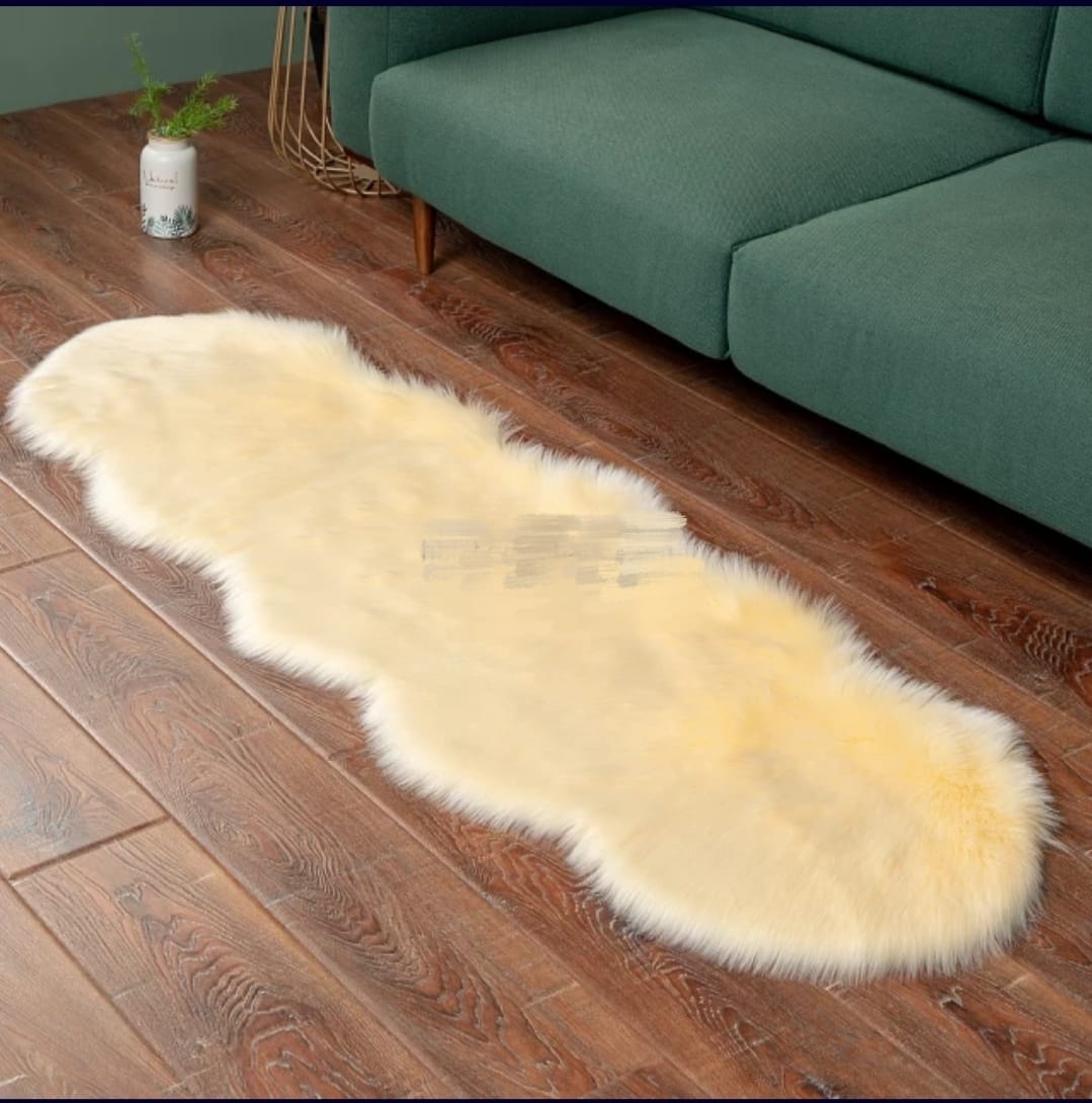 Fox fur mat Size 180x65cm