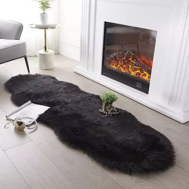 Fox fur mat Size 180x65cm